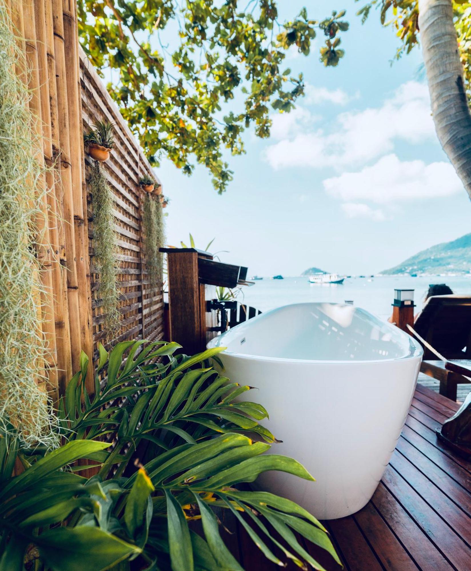 Natures Edge Beachfront Luxury Glamping Koh Tao Exterior photo
